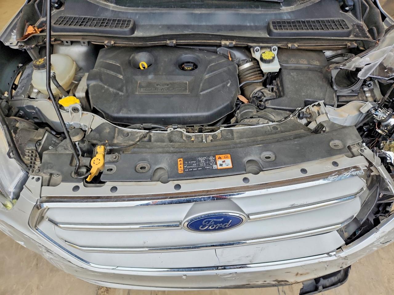 2019 FORD ESCAPE TITANIUM photo 11