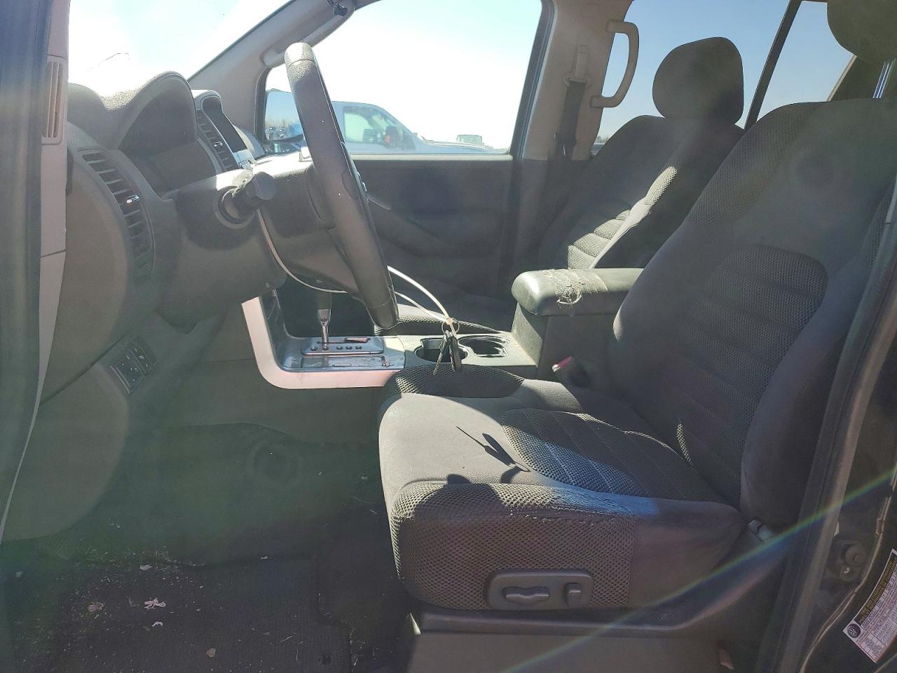 2008 NISSAN PATHFINDER S photo 19