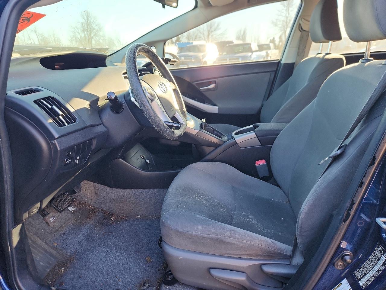 2012 TOYOTA PRIUS photo 7