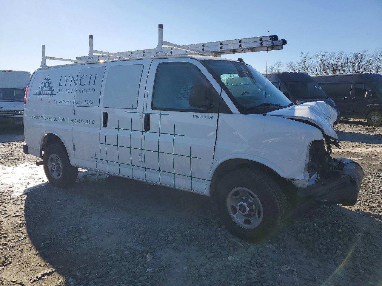 2020 GMC SAVANA G2500 photo 10