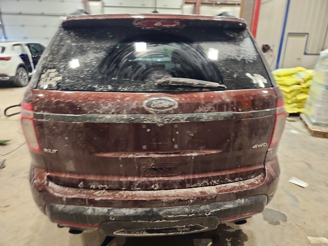 2015 FORD EXPLORER XLT photo 11
