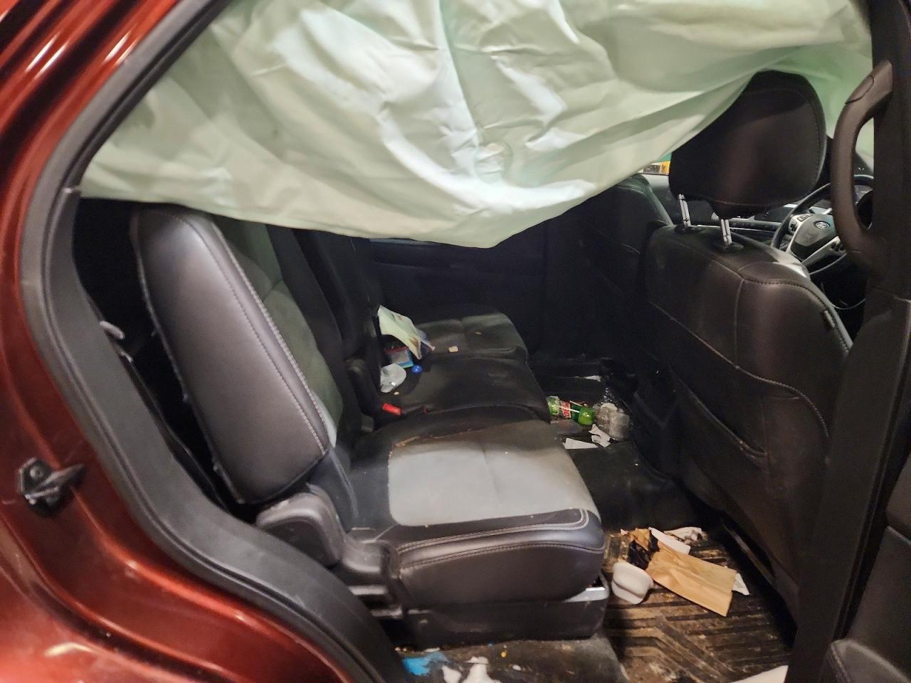2015 FORD EXPLORER XLT photo 19