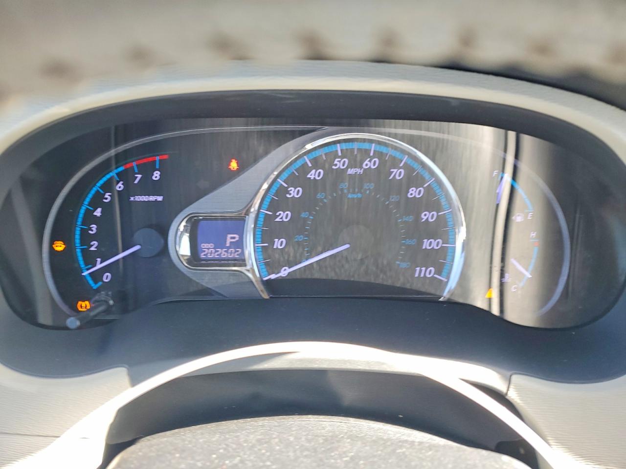 2013 TOYOTA SIENNA BASE 7-PASSENGER photo 9