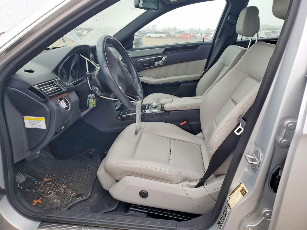 2011 MERCEDES-BENZ E 350 4MATIC photo 7