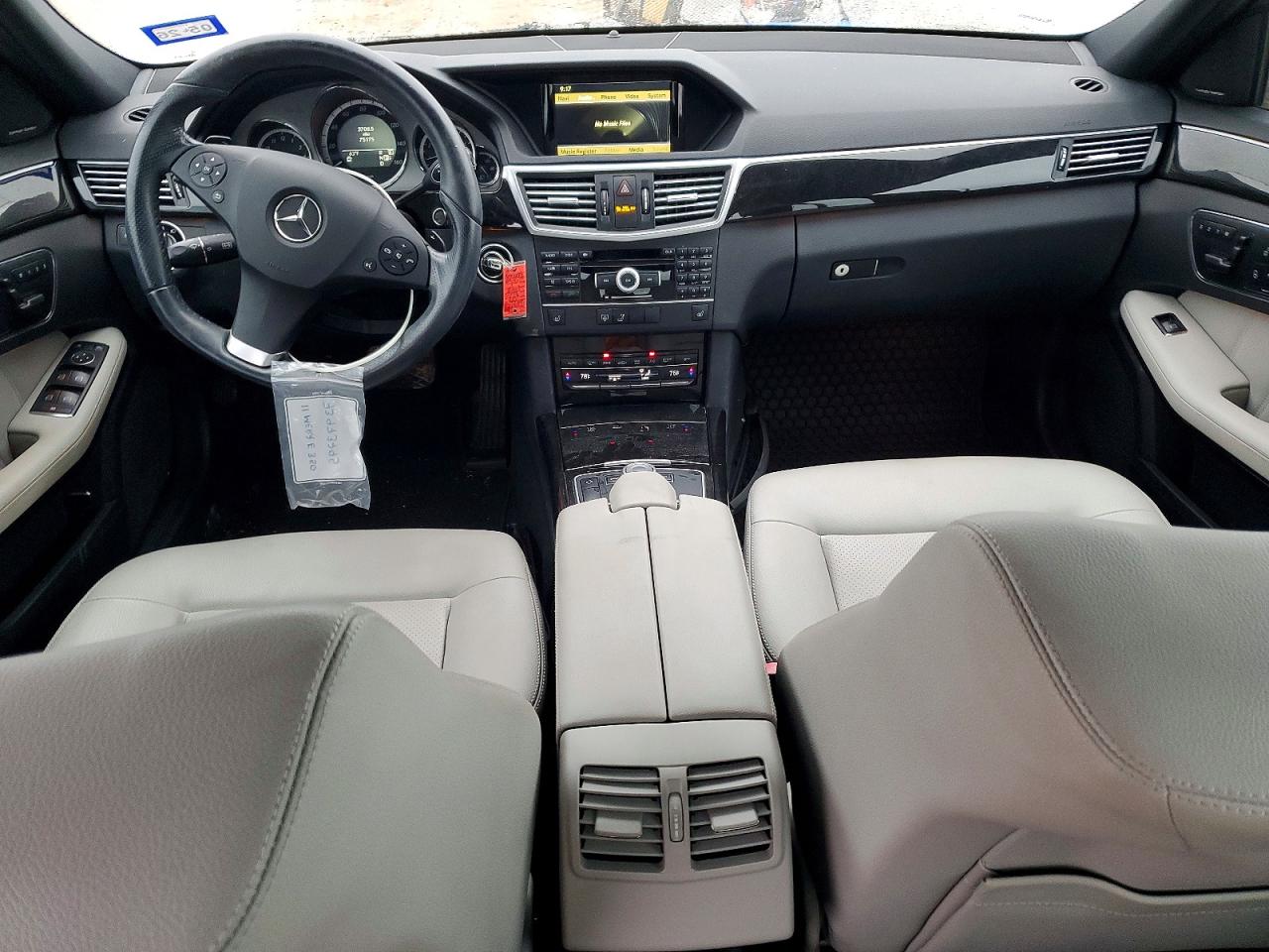2011 MERCEDES-BENZ E 350 4MATIC photo 8