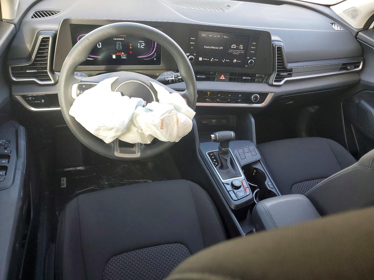 2025 KIA SPORTAGE LX photo 22