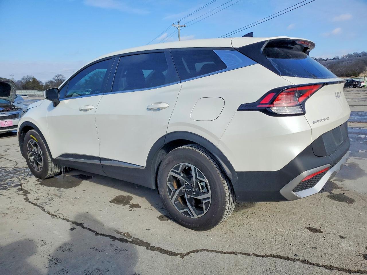 2025 KIA SPORTAGE LX photo 4