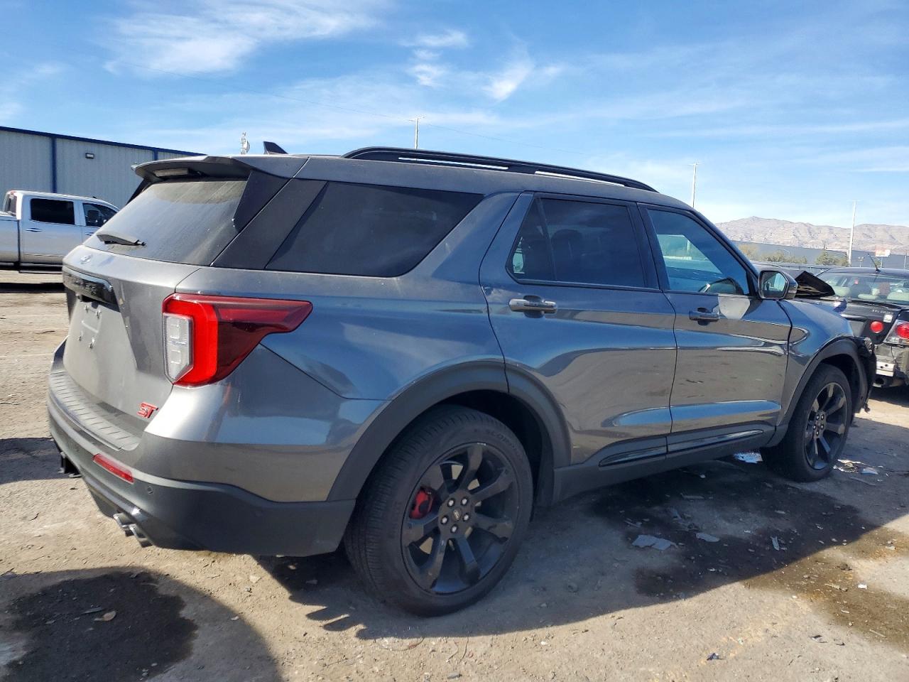 2021 FORD EXPLORER ST photo 5