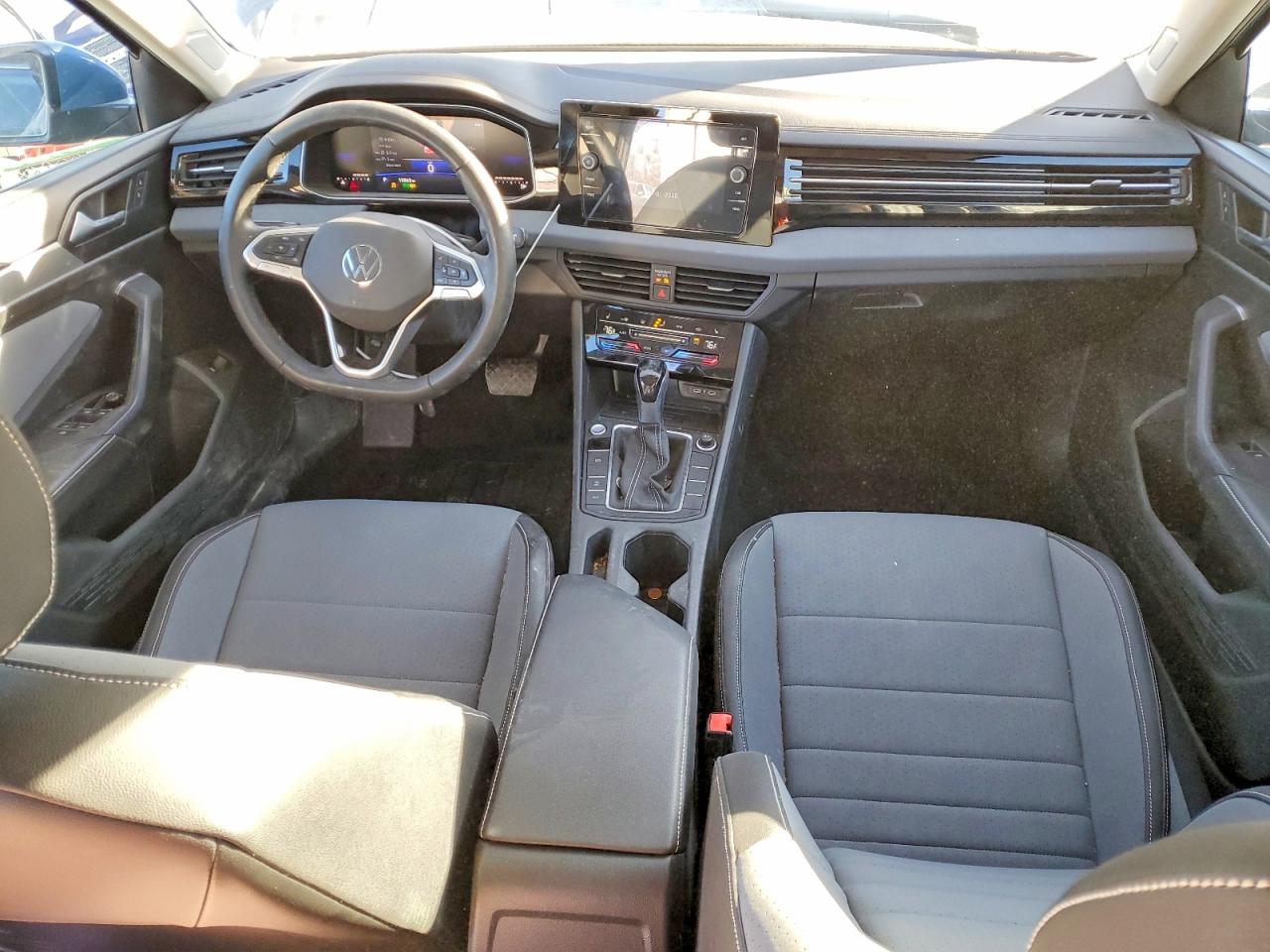 2025 VOLKSWAGEN JETTA SE photo 15