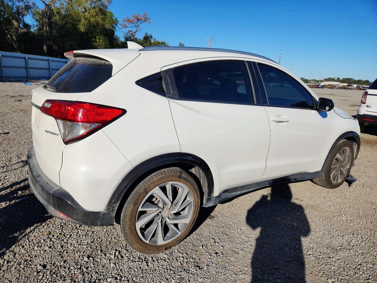 2019 HONDA HR-V SPORT photo 5