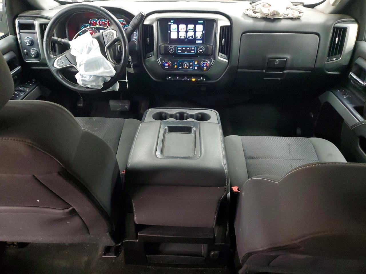 2018 CHEVROLET SILVERADO K1500 LT photo 15