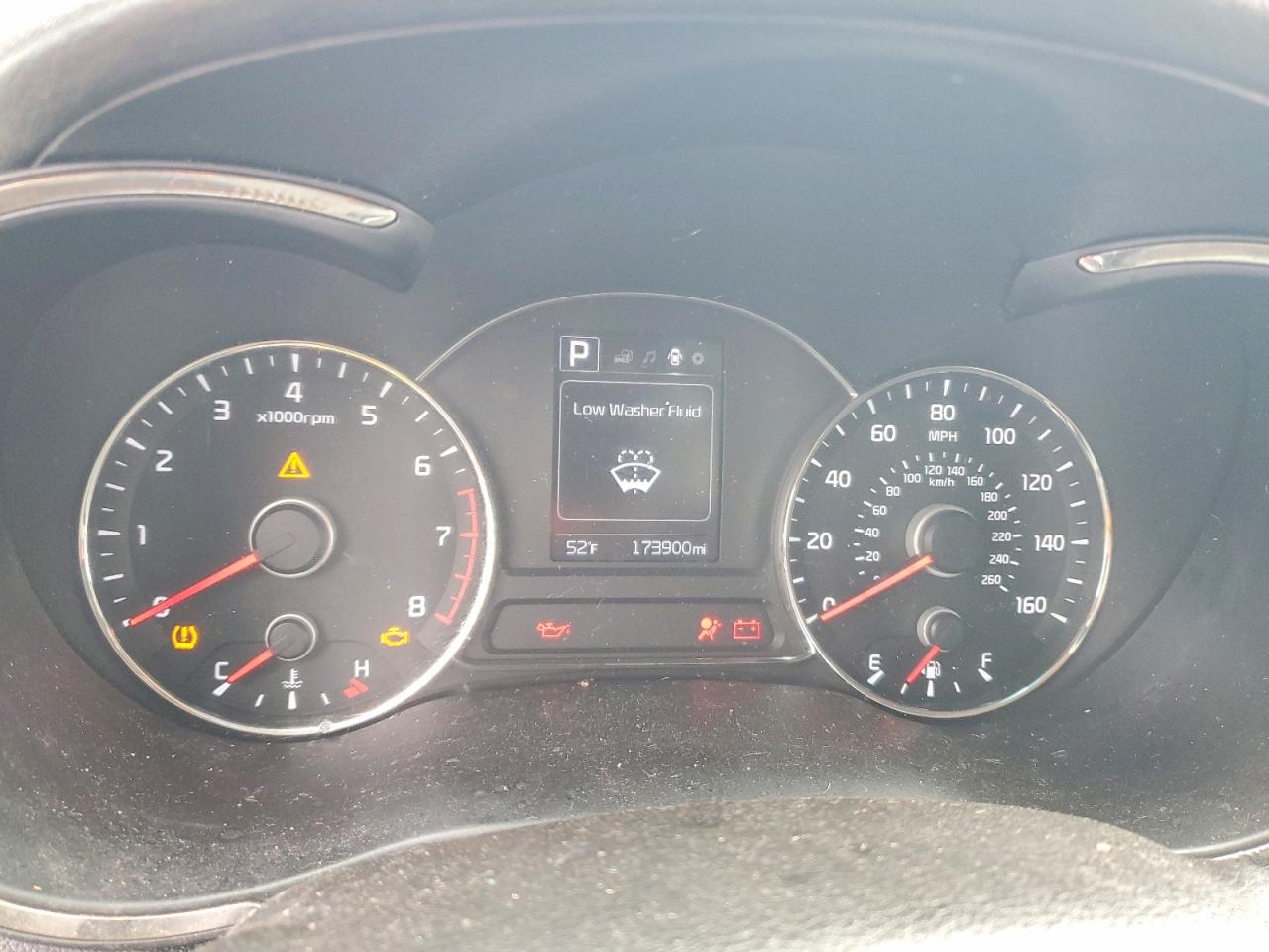 2017 KIA FORTE LX photo 9
