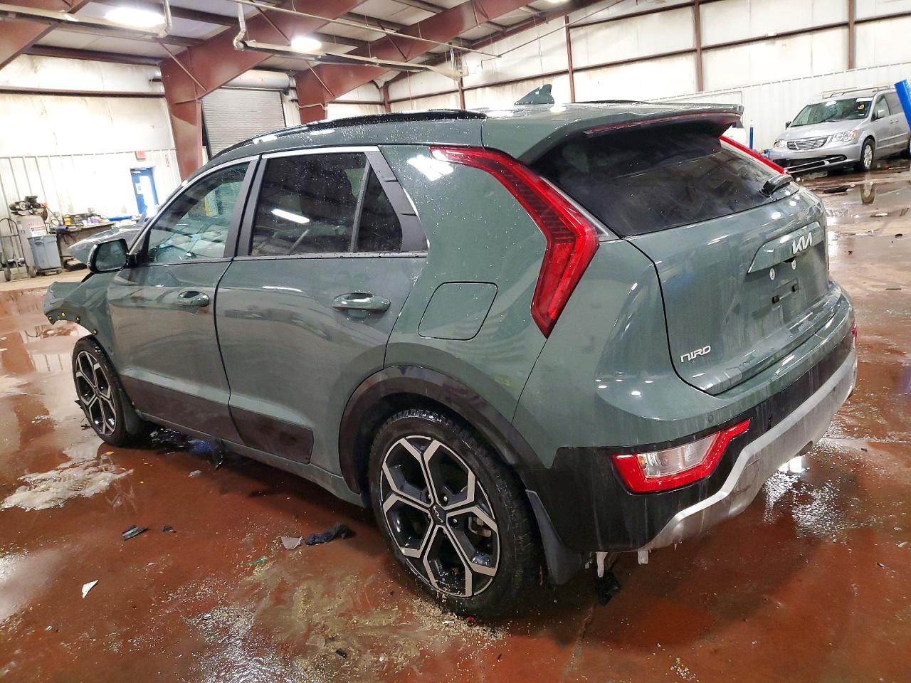 2025 KIA NIRO EX TOURING photo 3