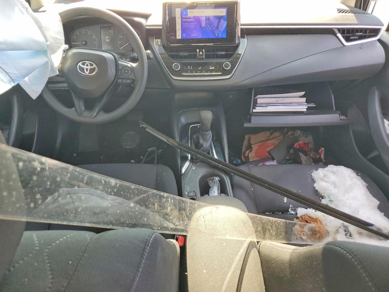 2023 TOYOTA COROLLA LE photo 15