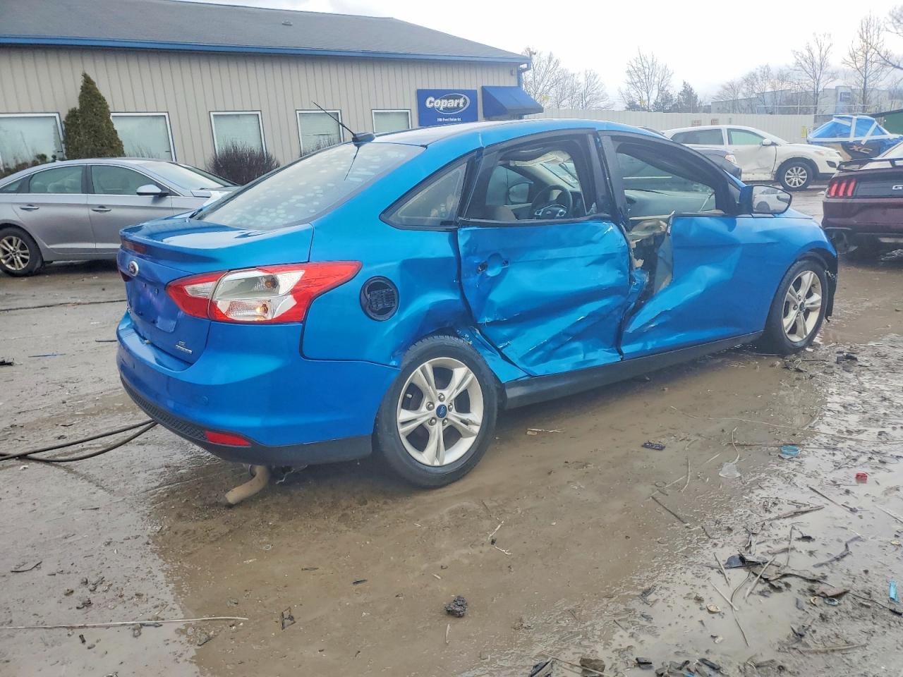 2014 FORD FOCUS SE photo 5