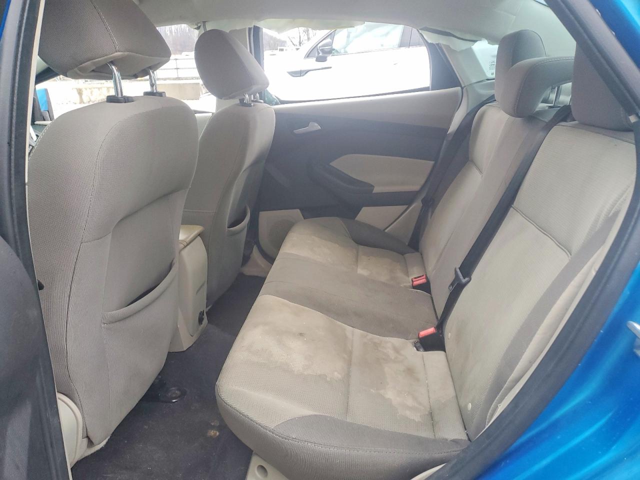2014 FORD FOCUS SE photo 19