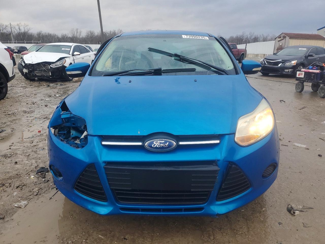 2014 FORD FOCUS SE photo 9