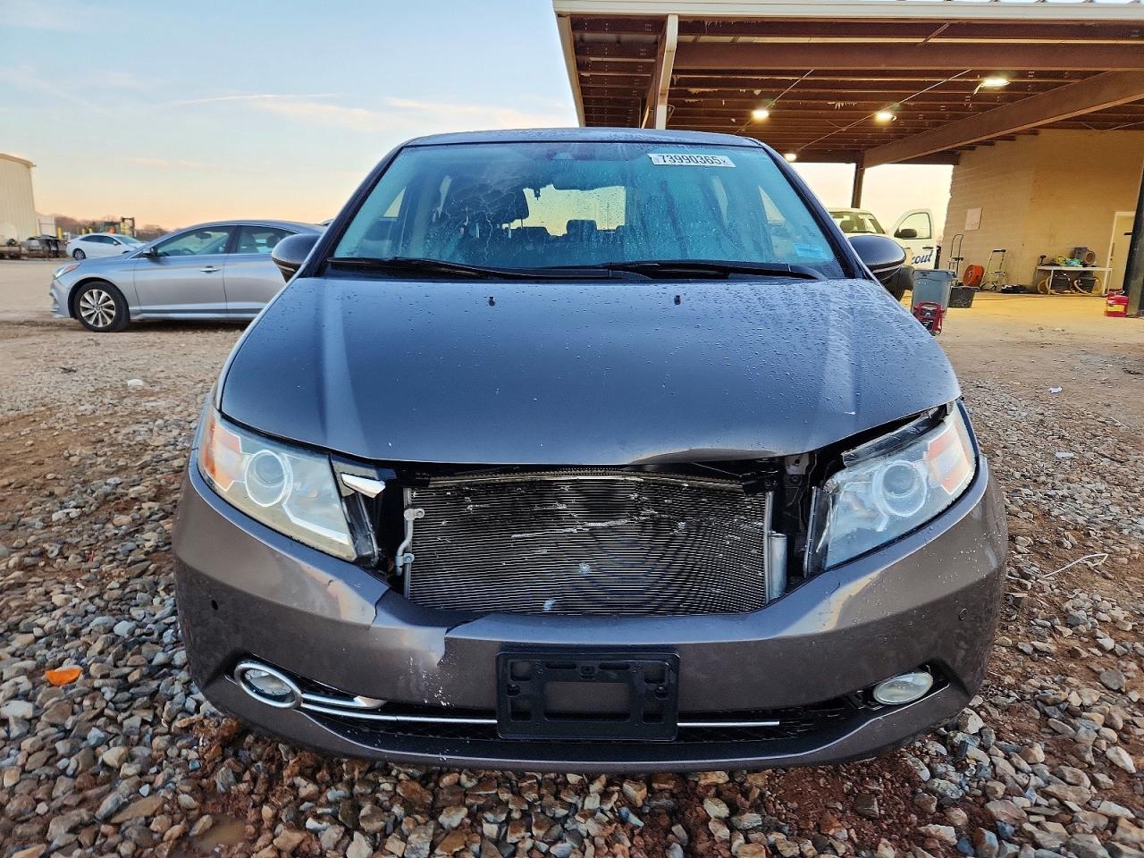 2016 HONDA ODYSSEY TOURING photo 13