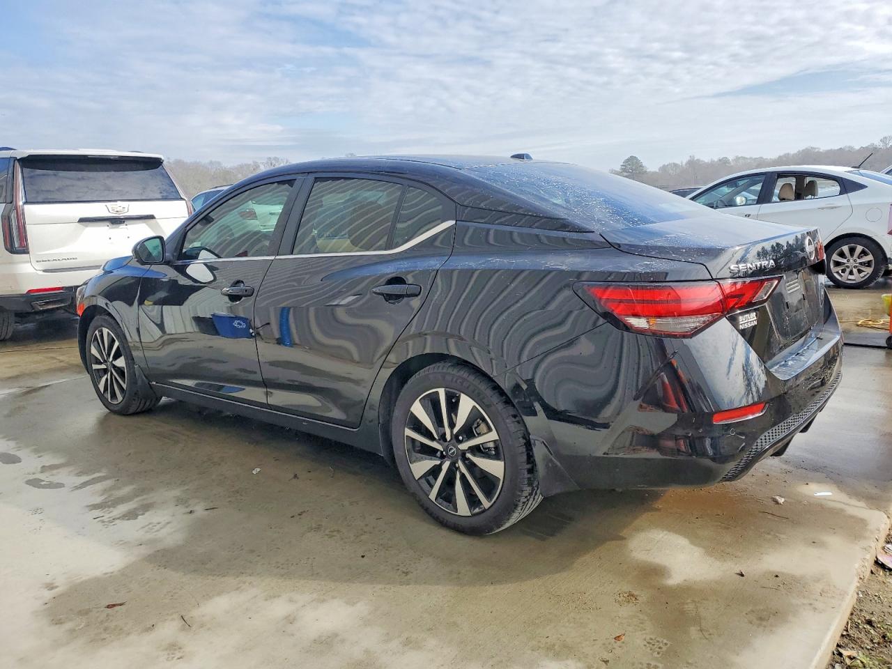 2024 NISSAN SENTRA SV photo 3