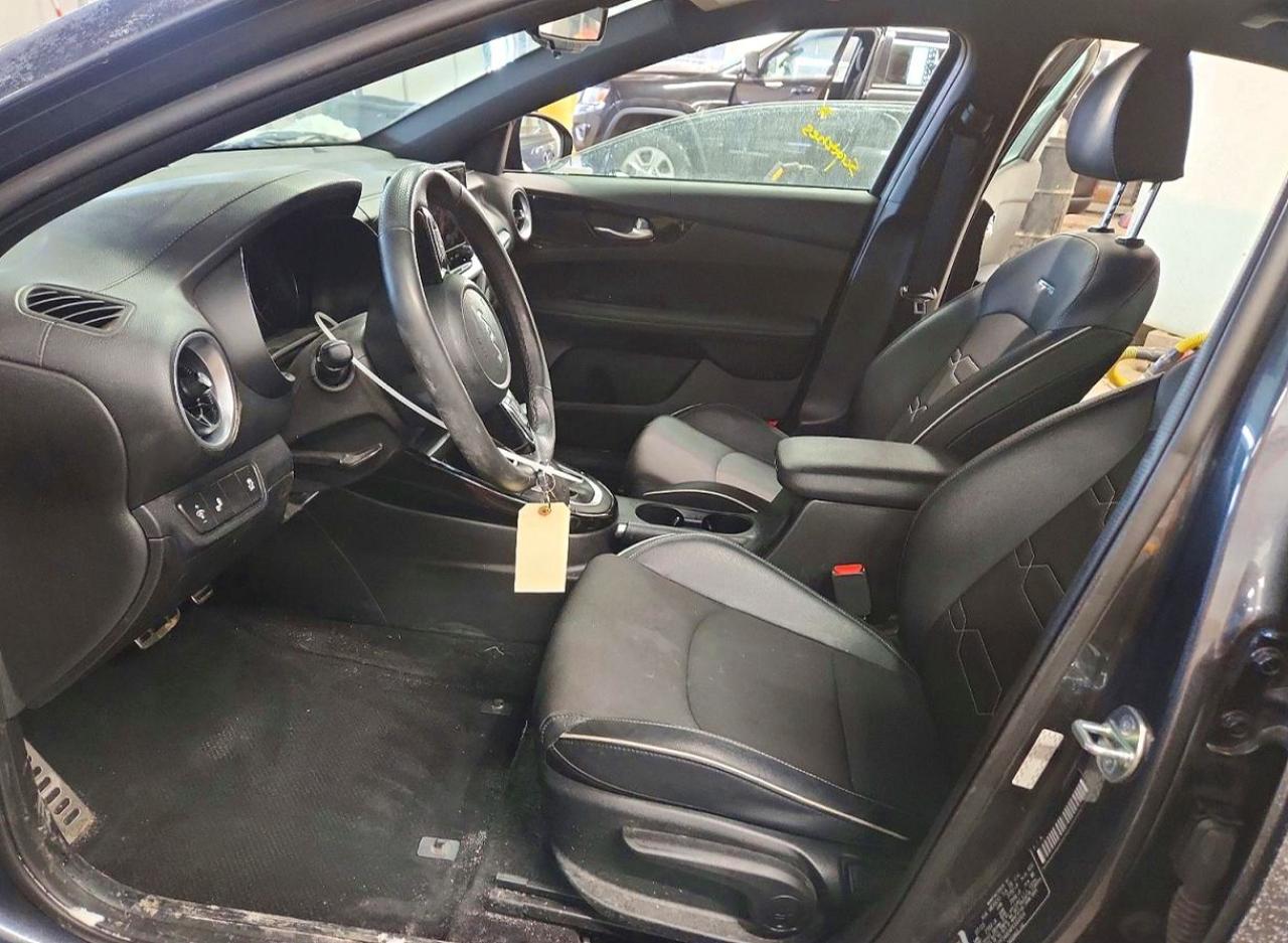 2023 KIA FORTE GT LINE photo 13