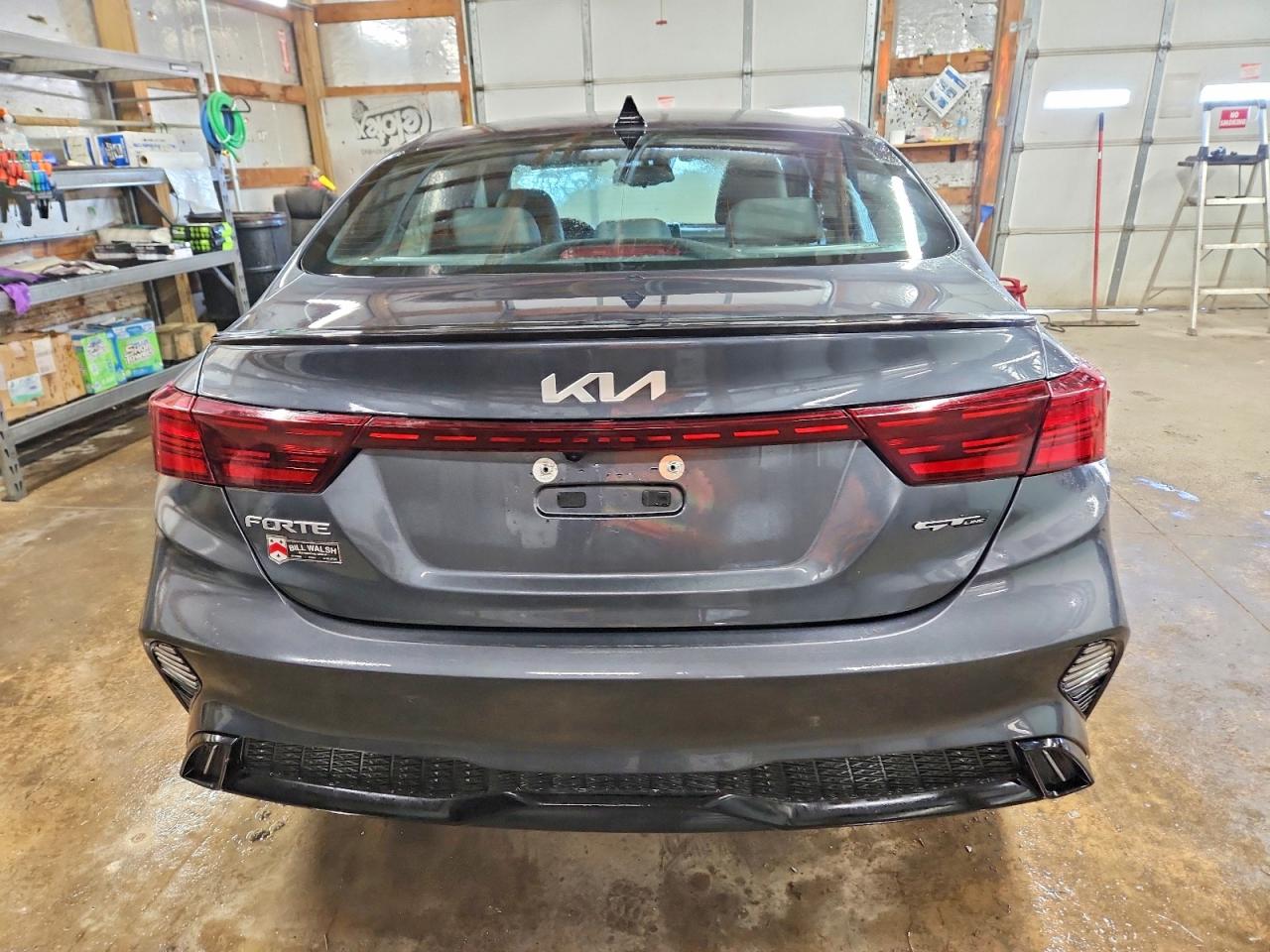 2023 KIA FORTE GT LINE photo 11
