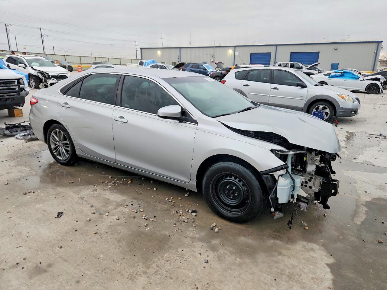 2016 TOYOTA CAMRY LE photo 7