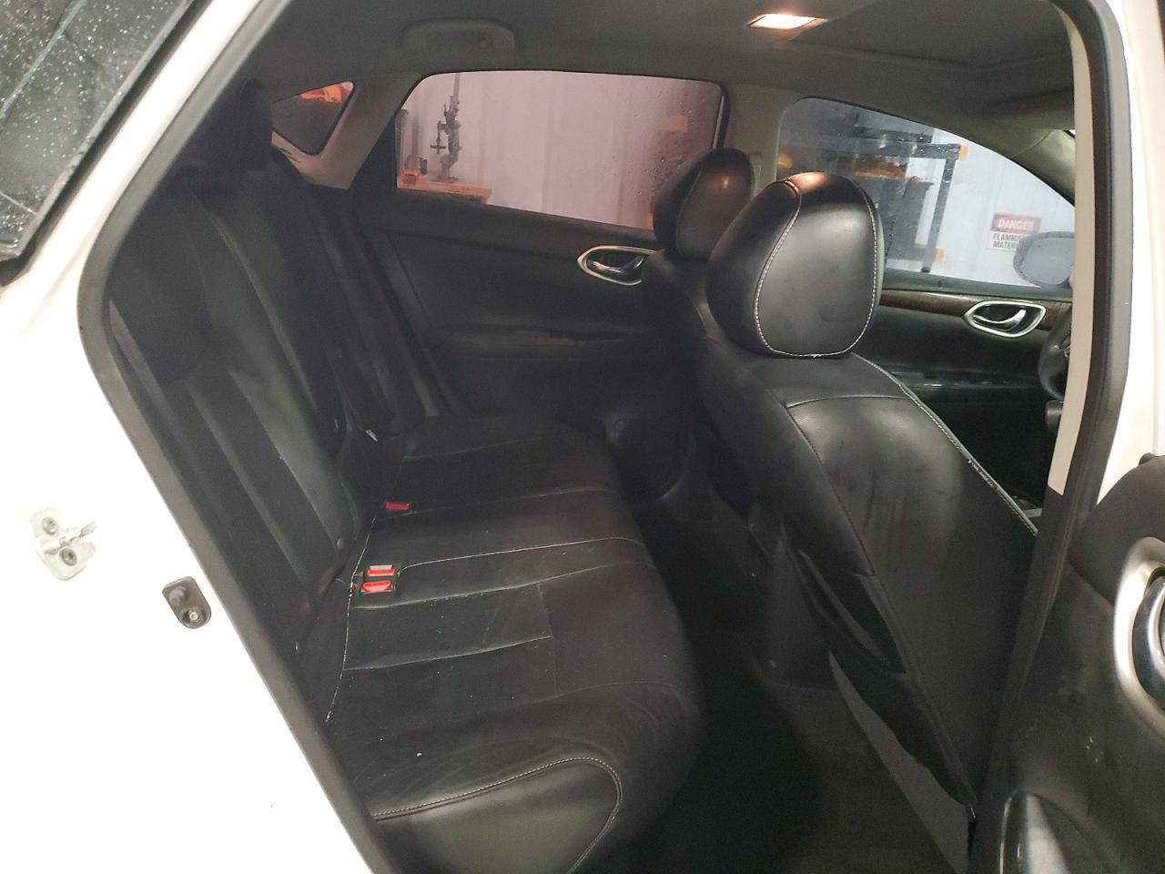 2014 NISSAN SENTRA S photo 10