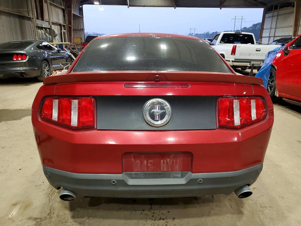 2012 FORD MUSTANG photo 6