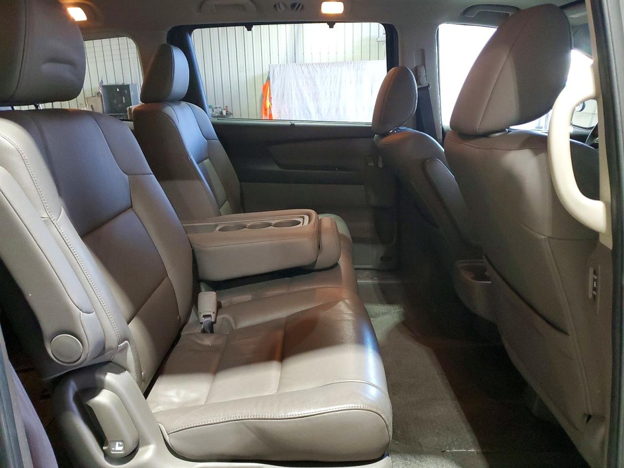2012 HONDA ODYSSEY TOURING photo 31