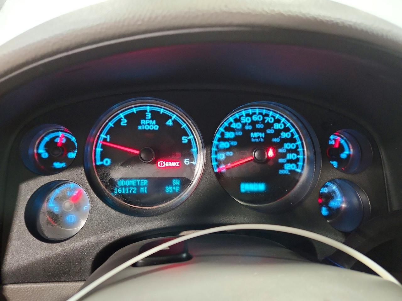 2011 CHEVROLET SUBURBAN K1500 LT photo 25
