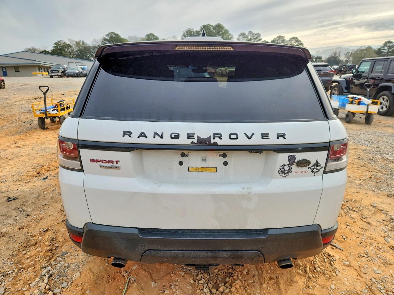 2017 LAND ROVER RANGE ROVER SPORT SC photo 16