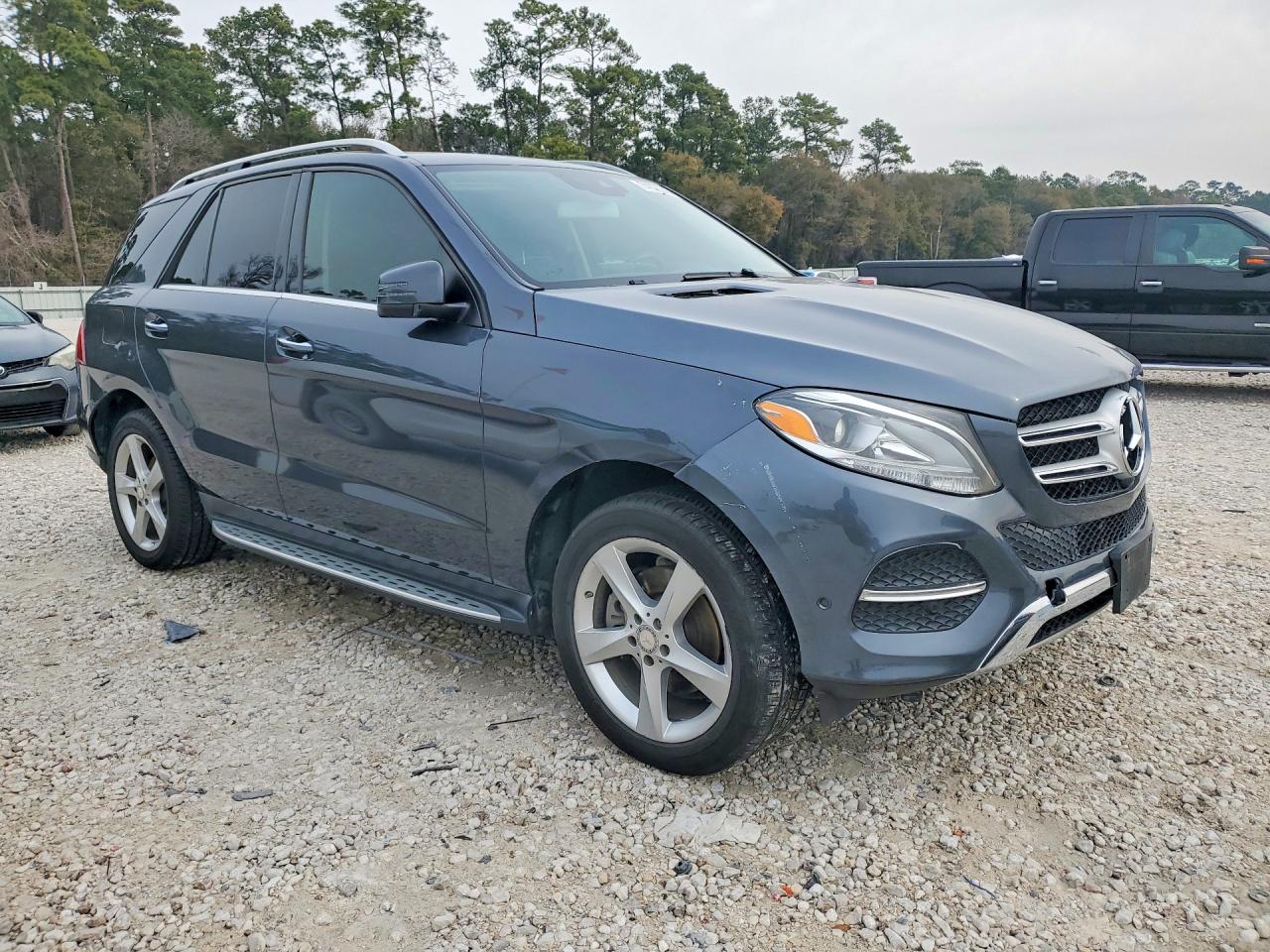 2016 MERCEDES-BENZ GLE 350 photo 4