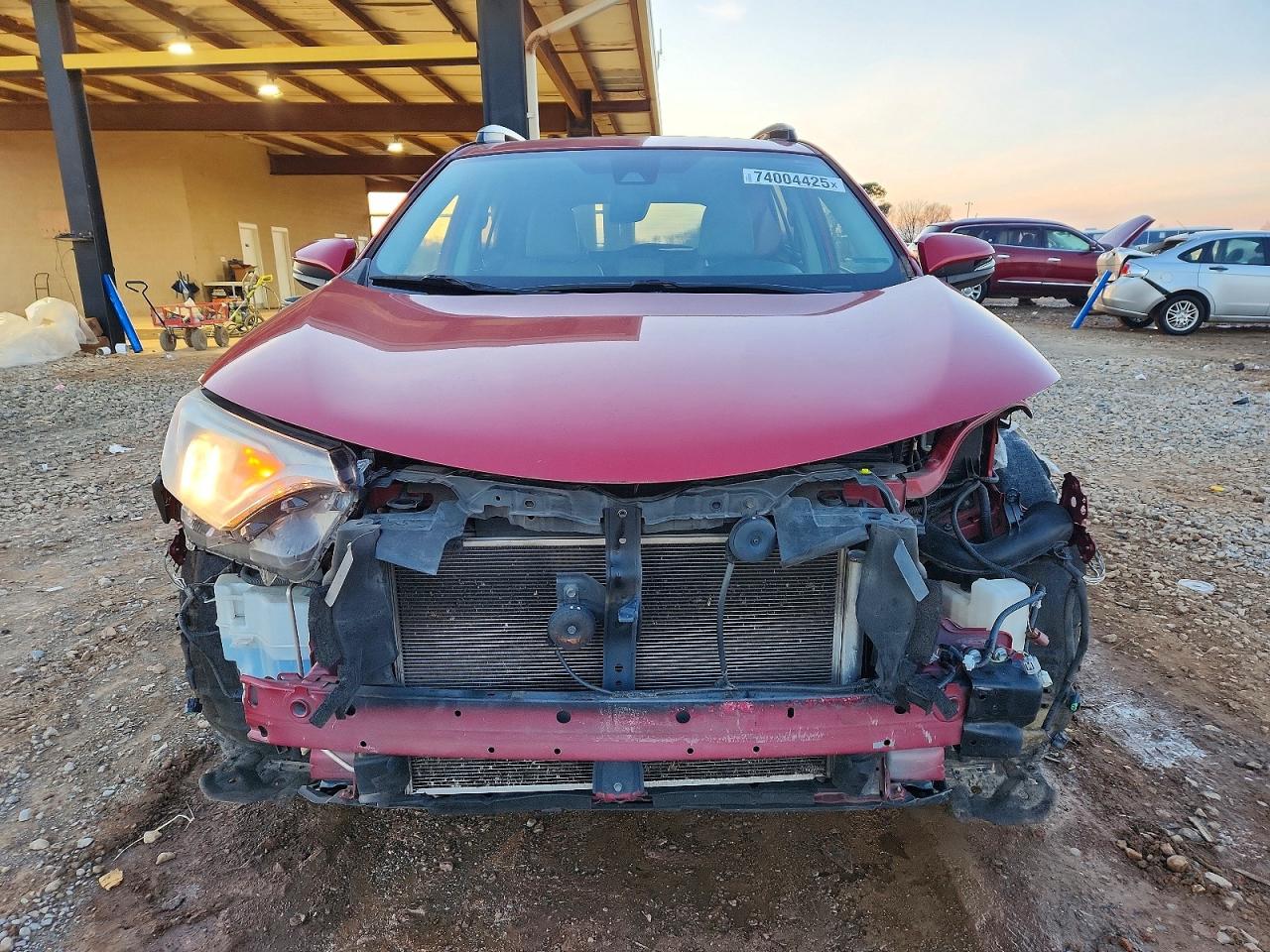 2017 TOYOTA RAV4 XLE photo 5