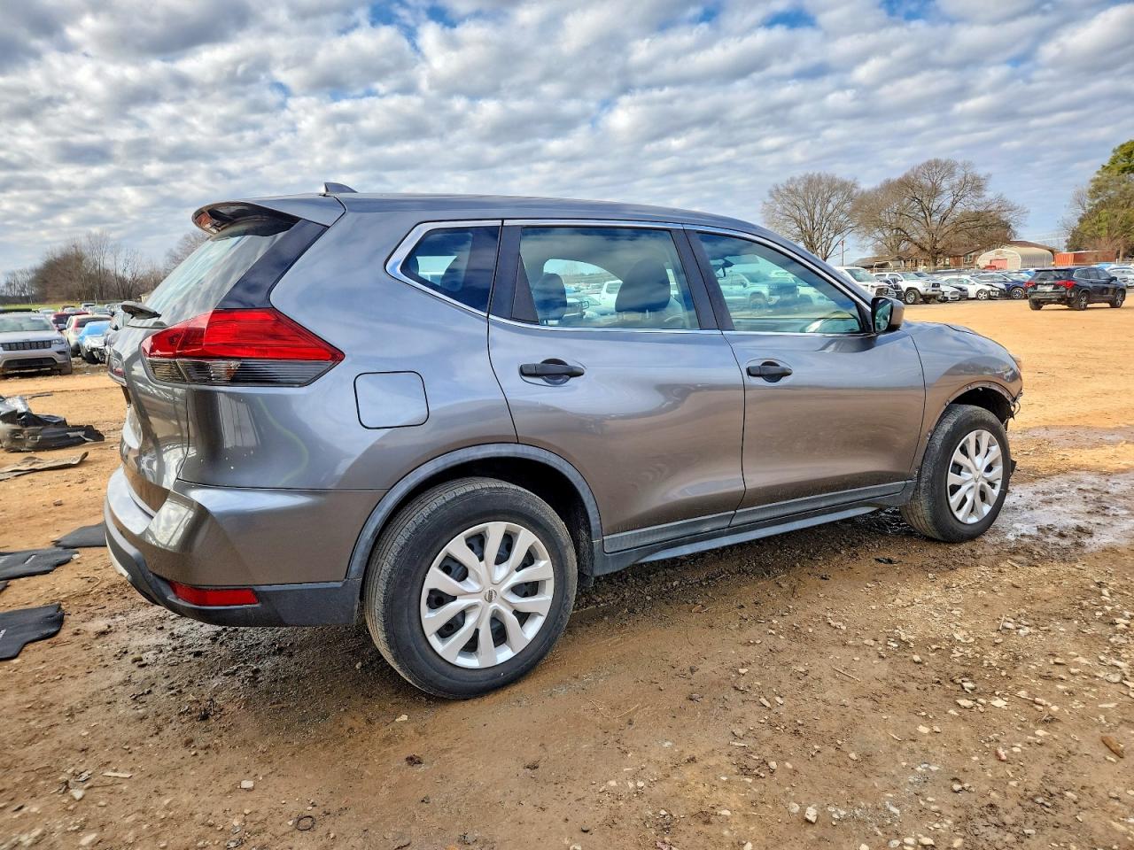 2017 NISSAN ROGUE S photo 7