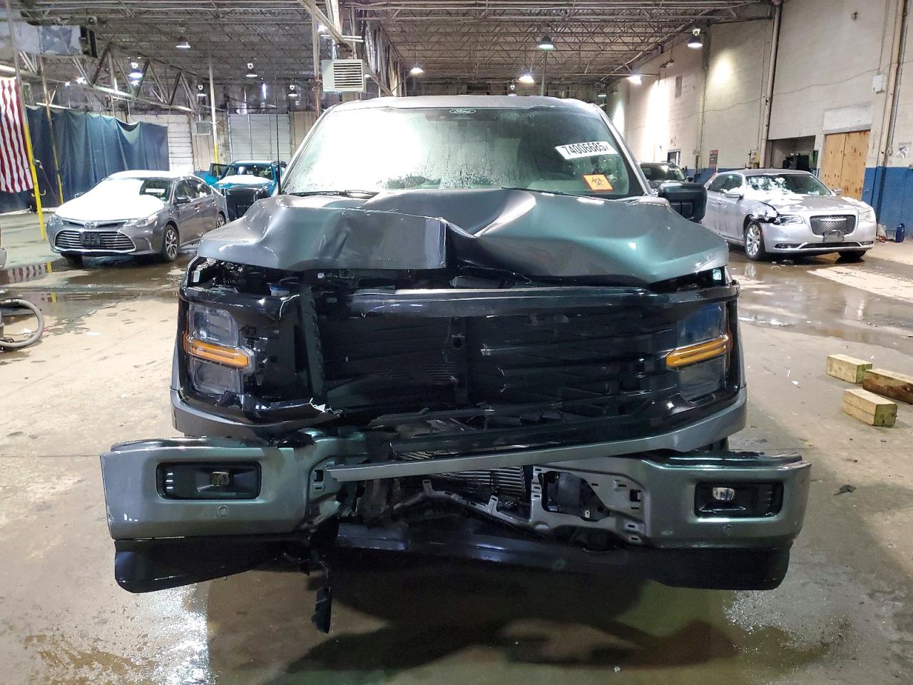 2024 FORD F150 XLT photo 13