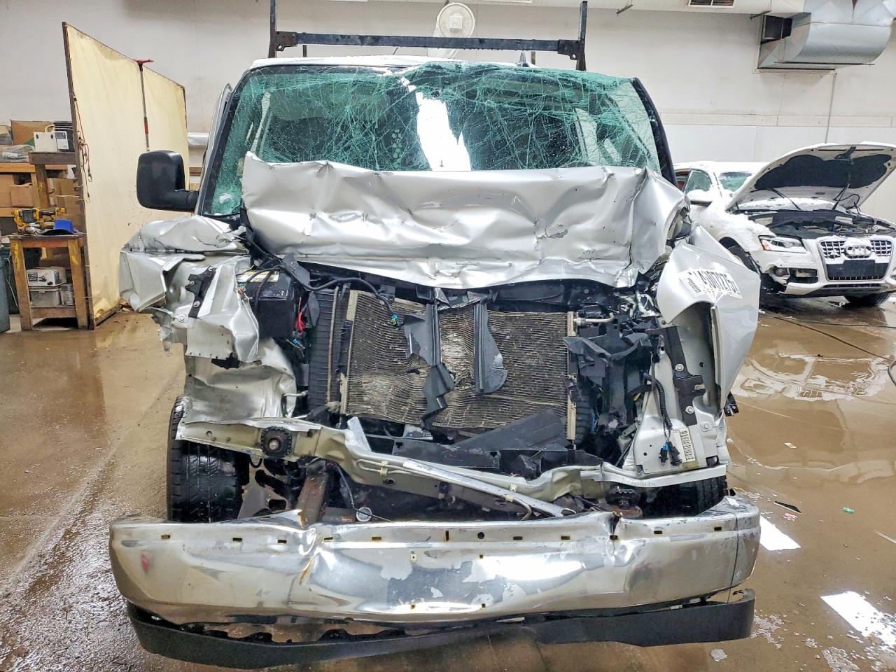 2018 GMC SAVANA G2500 UTILITY / SERVICE VAN photo 9