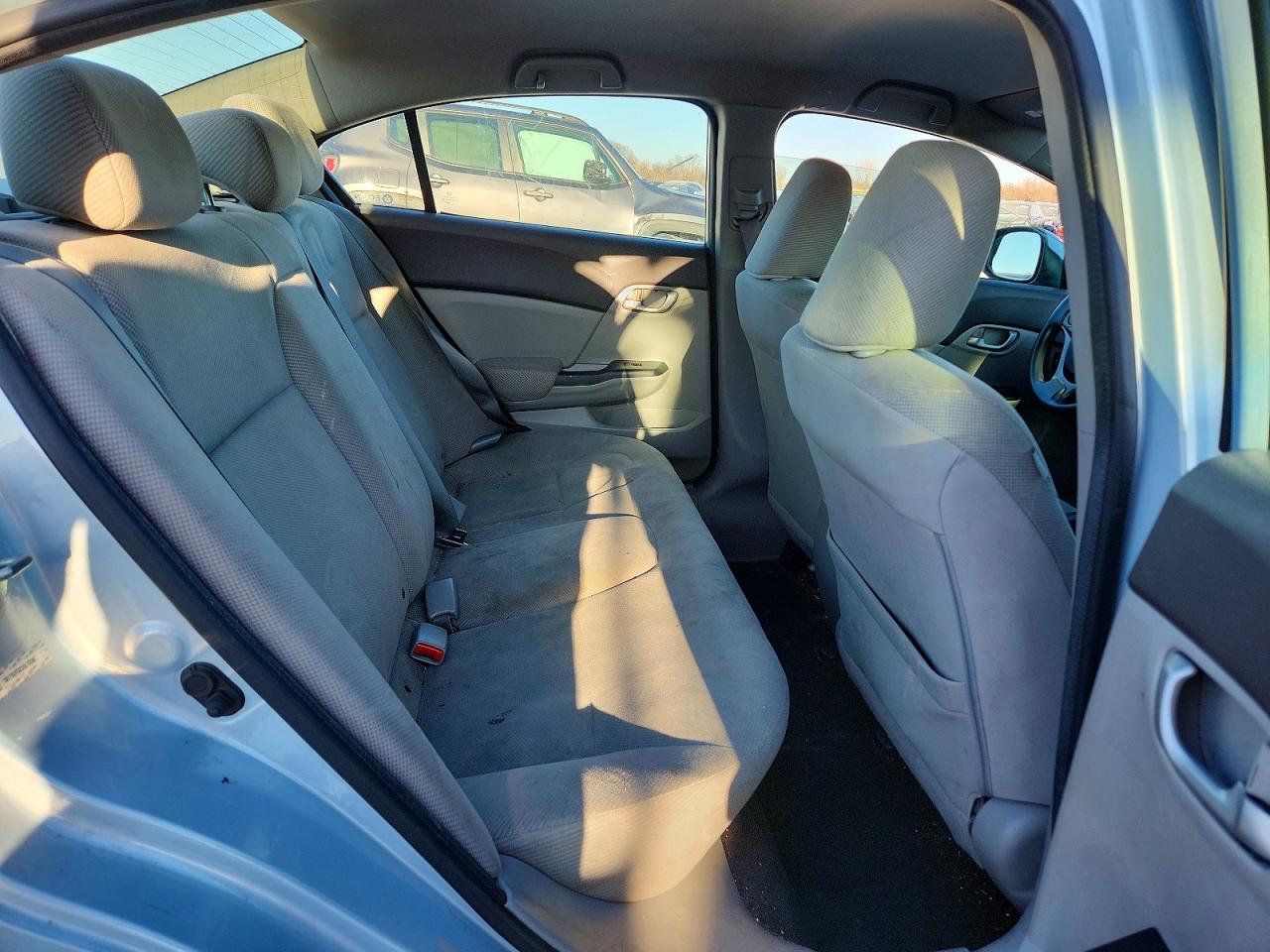 2012 HONDA CIVIC LX photo 19