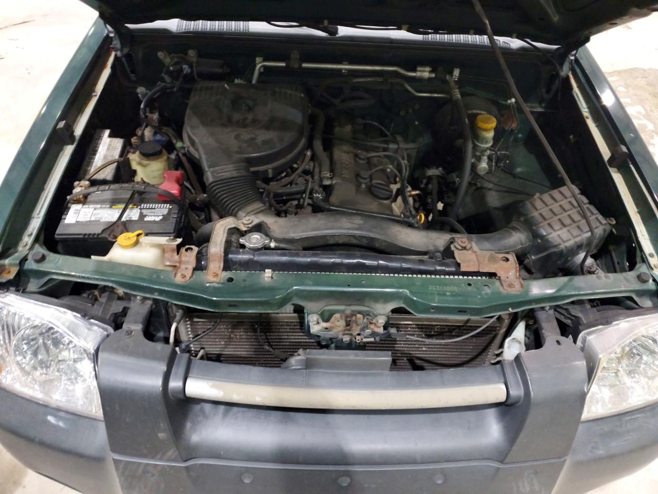 2002 NISSAN FRONTIER STANDARD photo 11