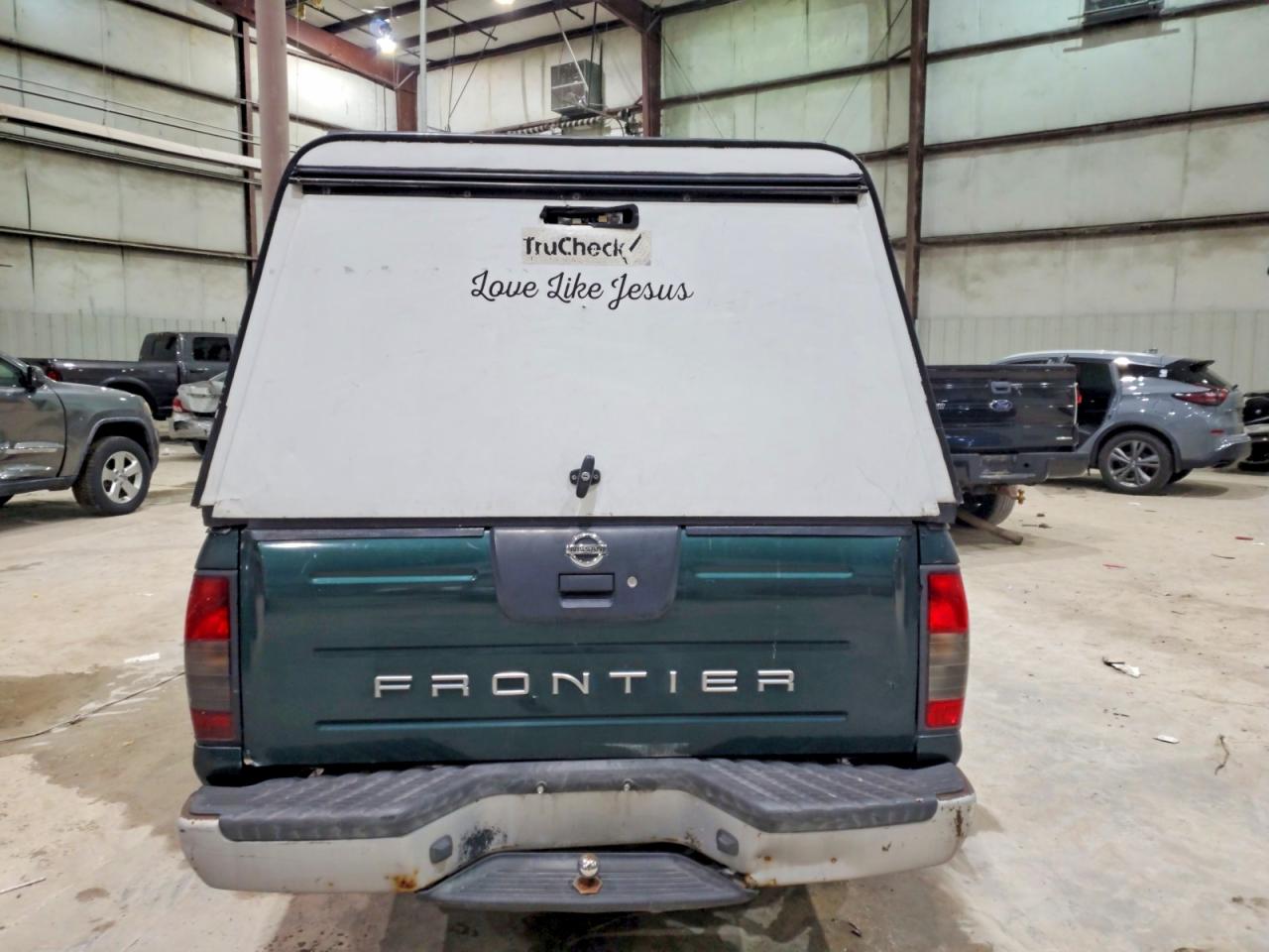 2002 NISSAN FRONTIER STANDARD photo 6