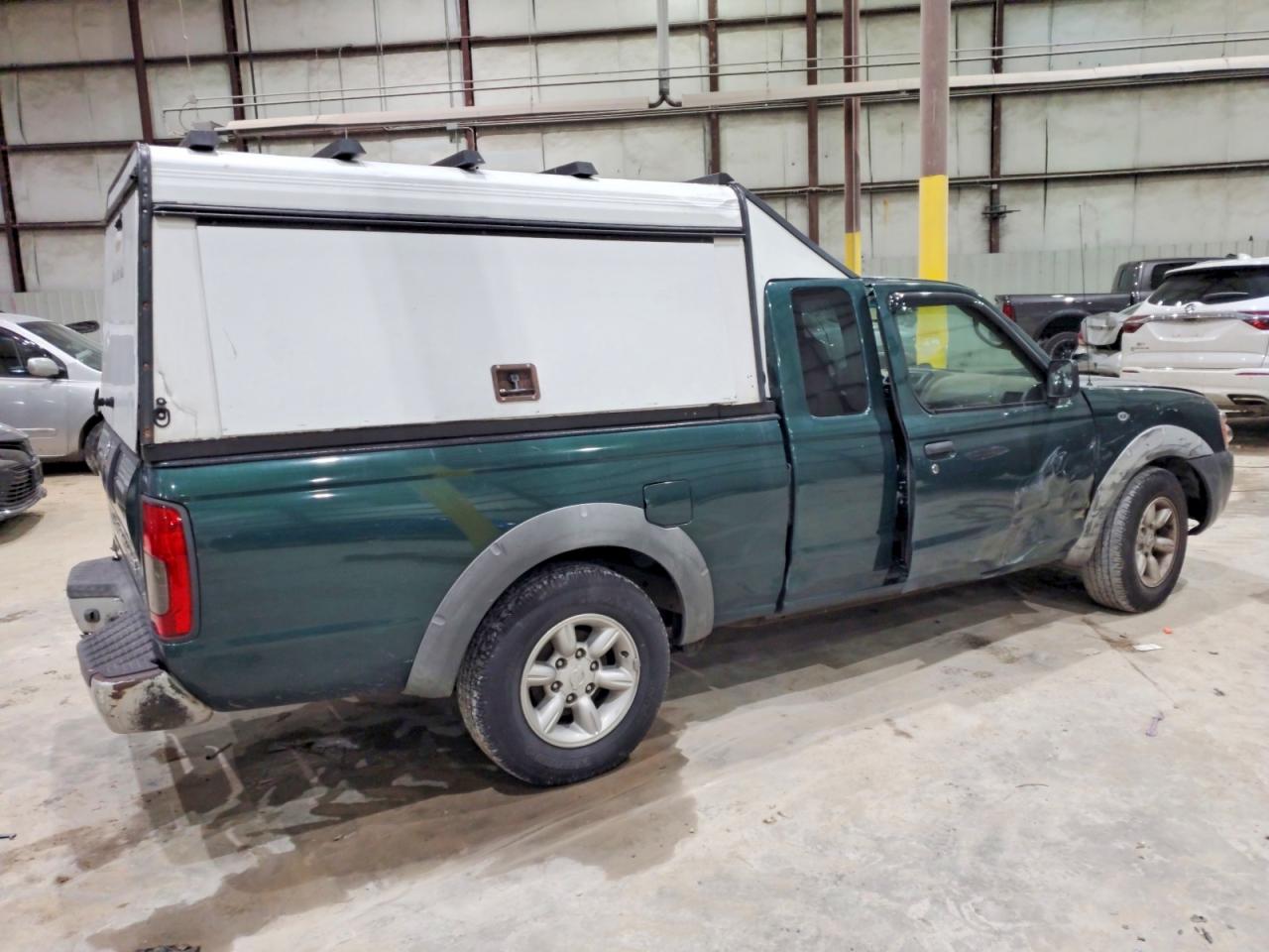 2002 NISSAN FRONTIER STANDARD photo 3