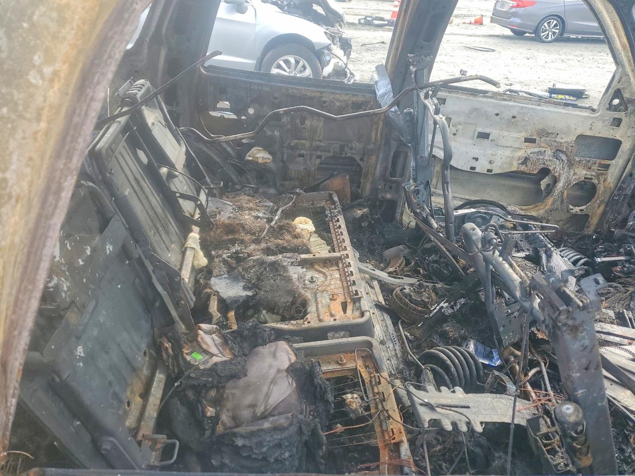 2002 GMC YUKON photo 19