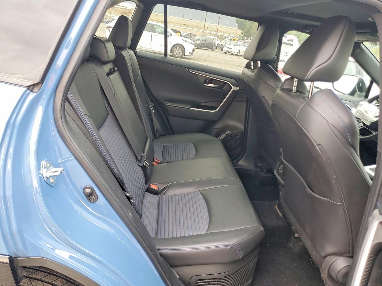 2024 TOYOTA RAV4 XSE photo 11