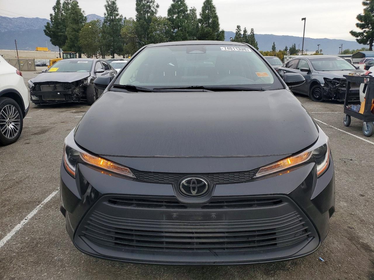 2023 TOYOTA COROLLA LE photo 9