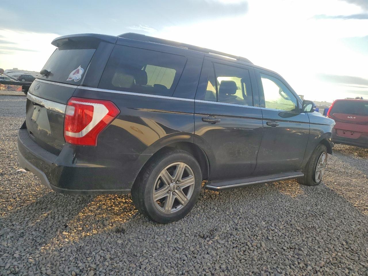 2019 FORD EXPEDITION XLT photo 3