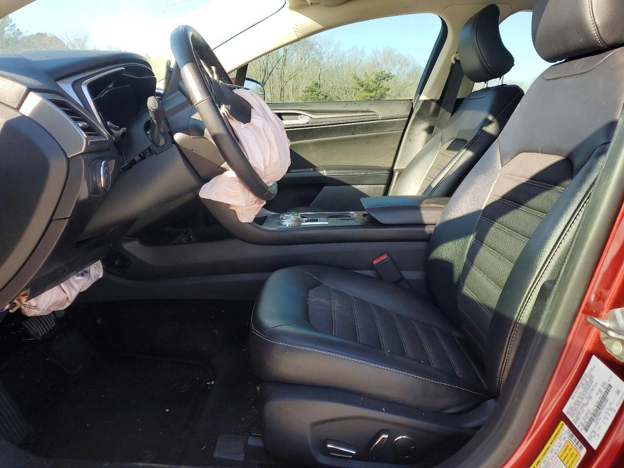 2017 FORD FUSION photo 19