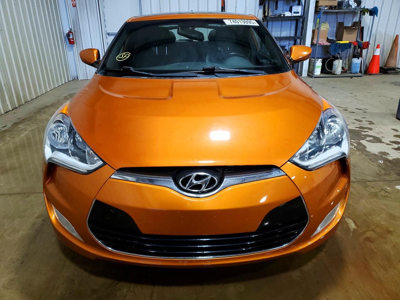 2016 HYUNDAI VELOSTER BASE photo 5