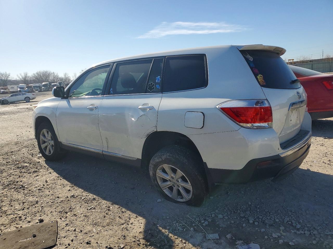 2012 TOYOTA HIGHLANDER BASE photo 4