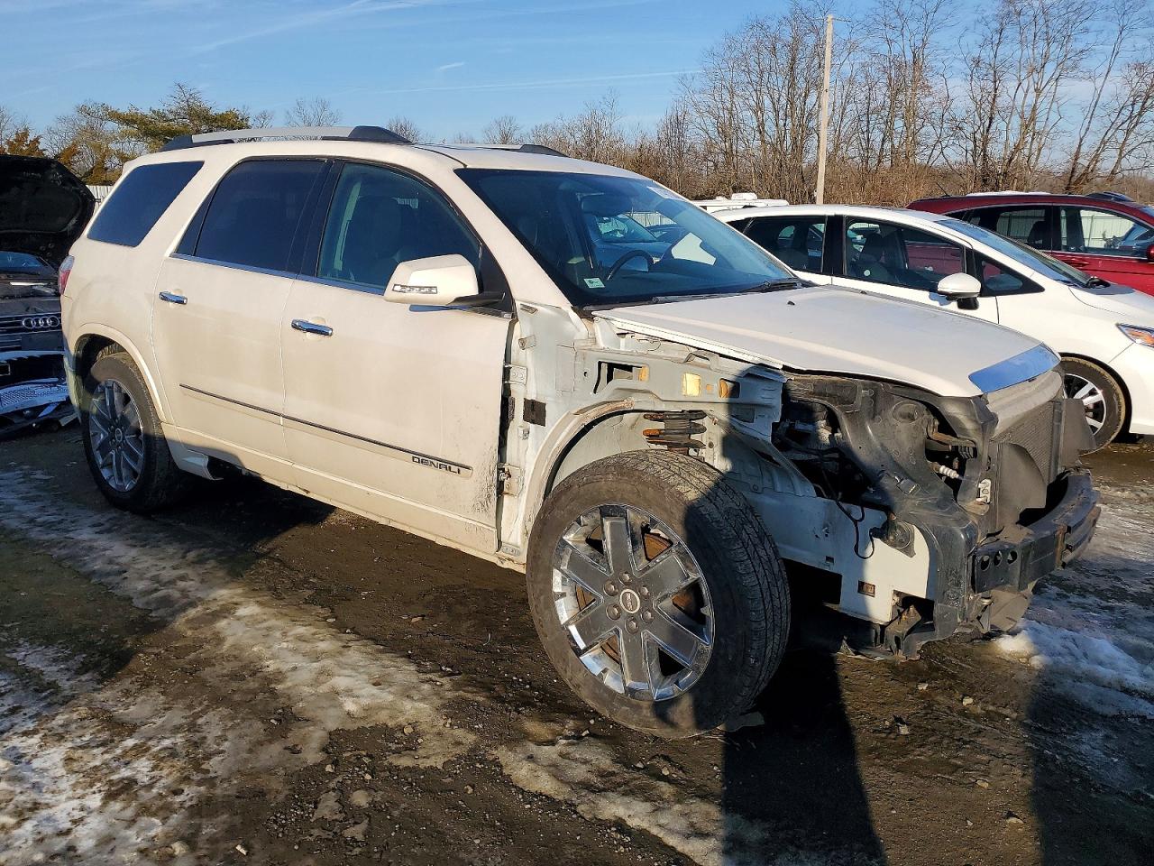 2011 GMC ACADIA DENALI photo 4