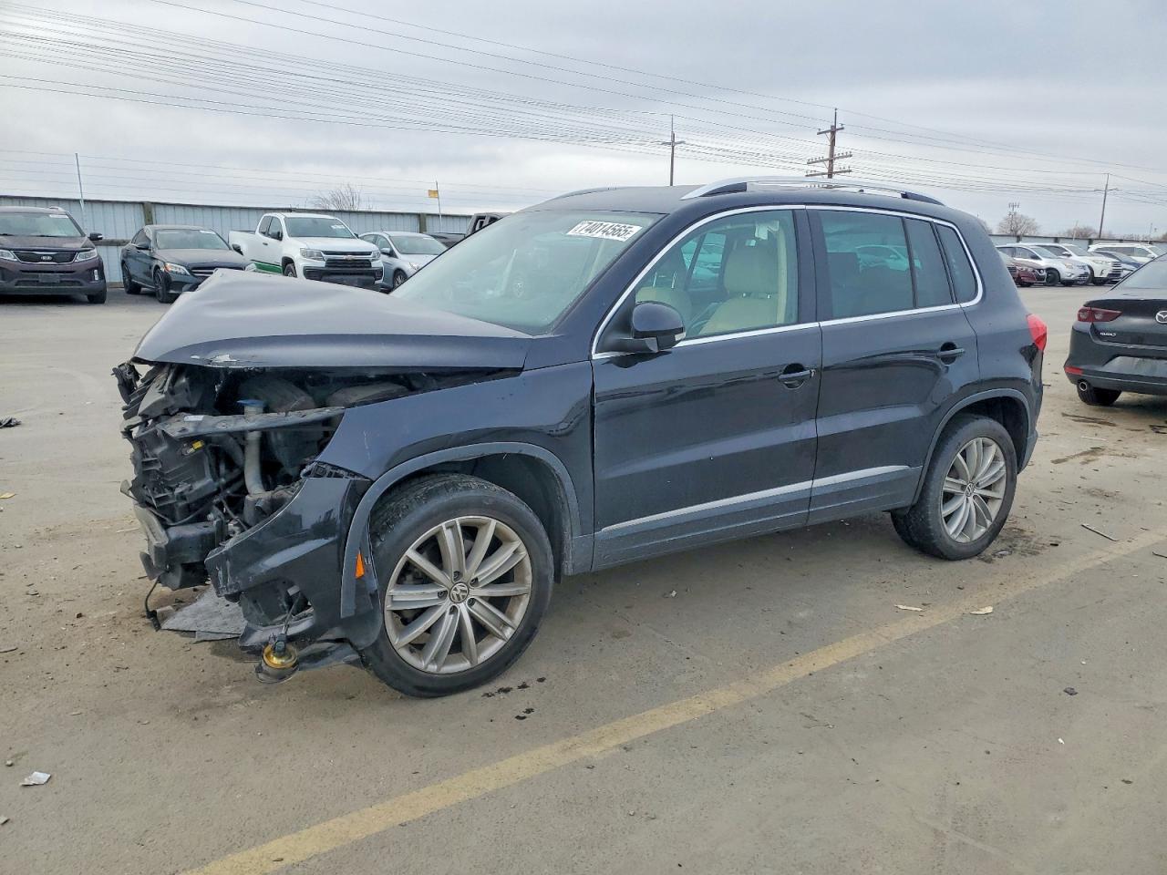 2013 VOLKSWAGEN TIGUAN