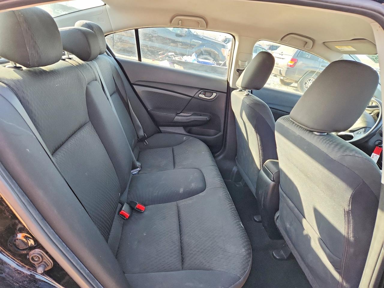2015 HONDA CIVIC LX photo 19
